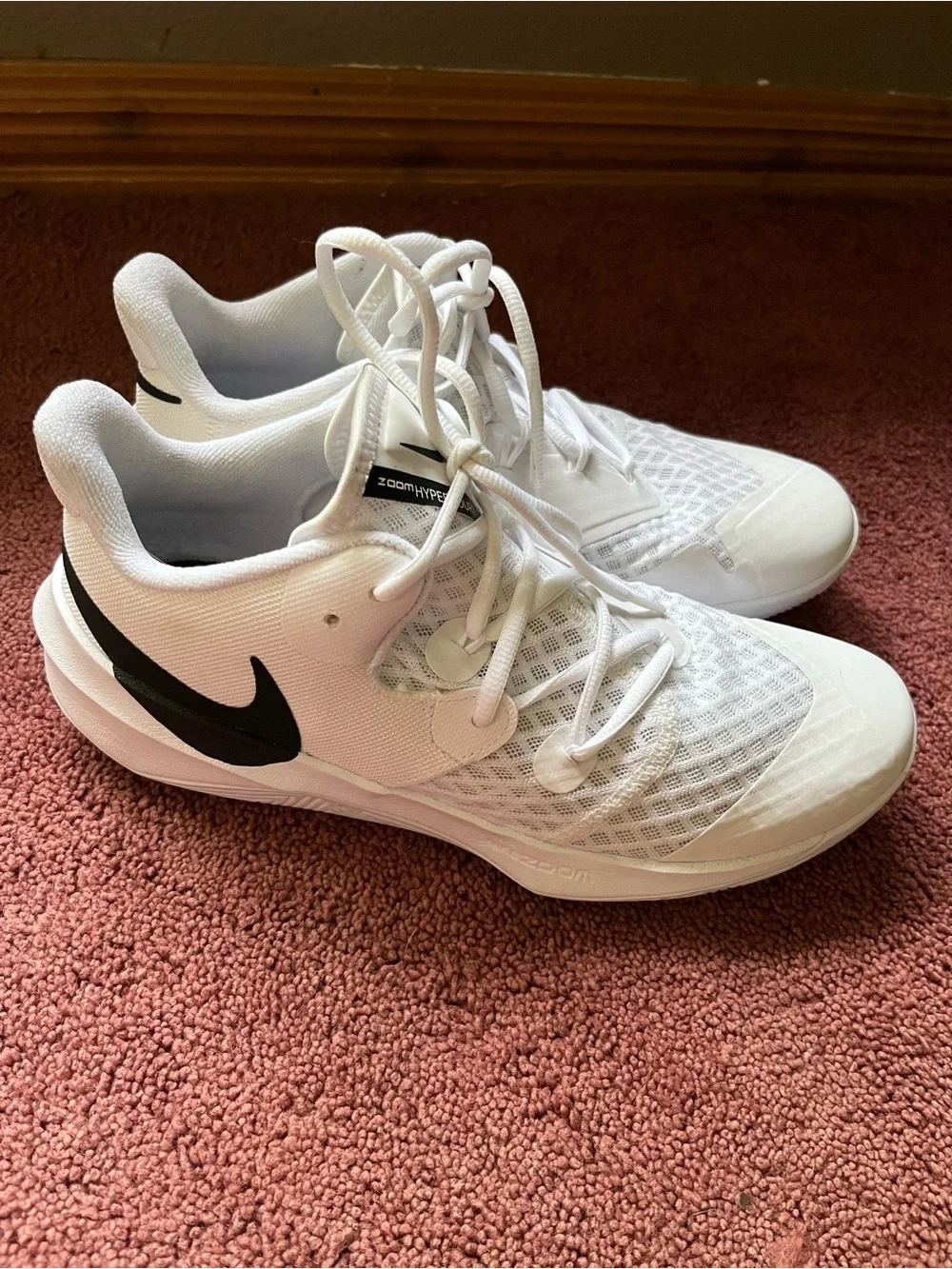 White Athletic volleyball shoes,brand new never worn.